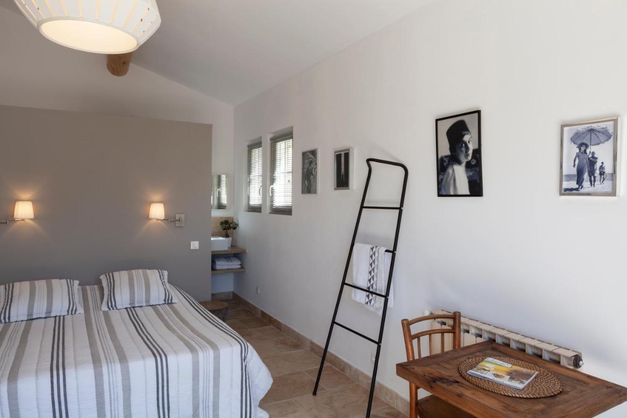 Chambre D'Hotes Le Mirail La Motte-d'Aigues Luaran gambar